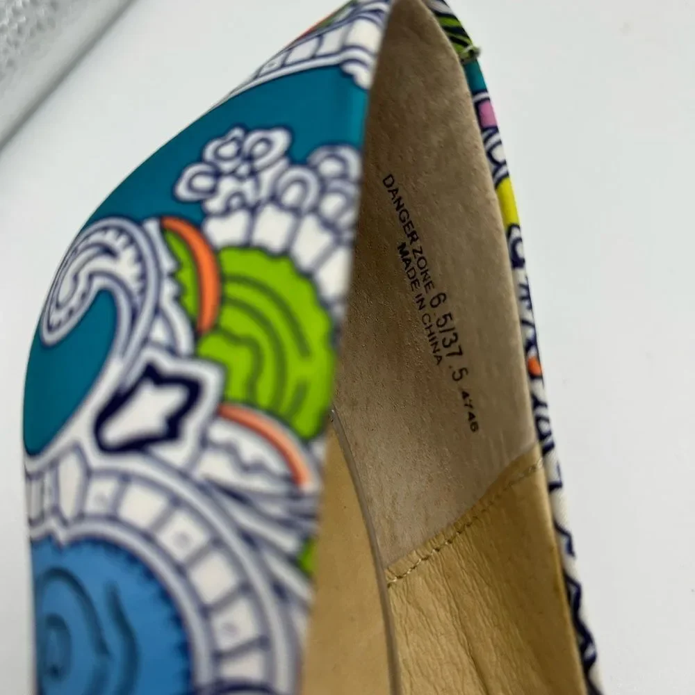 Chinese Laundry Danger Zone Heels Size 6.5